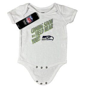 Outerstuff Kids‎ 0/3M White Newborn Seattle Seahawks NFL Bodysuit NWT
